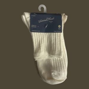 Universal Thread 3-Pack Neutral Color Ankle Socks